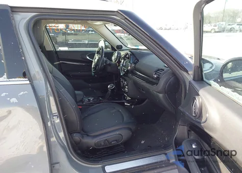 2019 Mini Clubman Cooper z USA, uszkodzony, nr VIN WMWLU1C52K2F29682